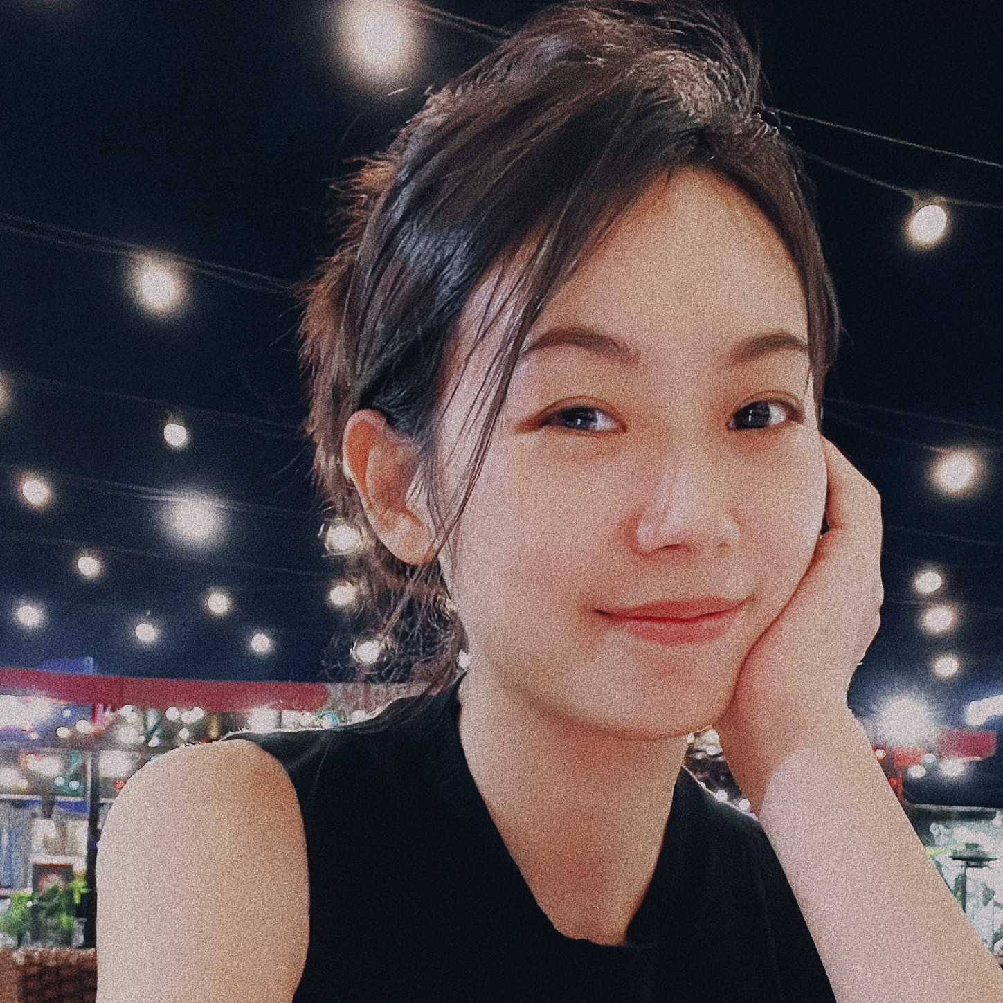 Elva Chen portrait